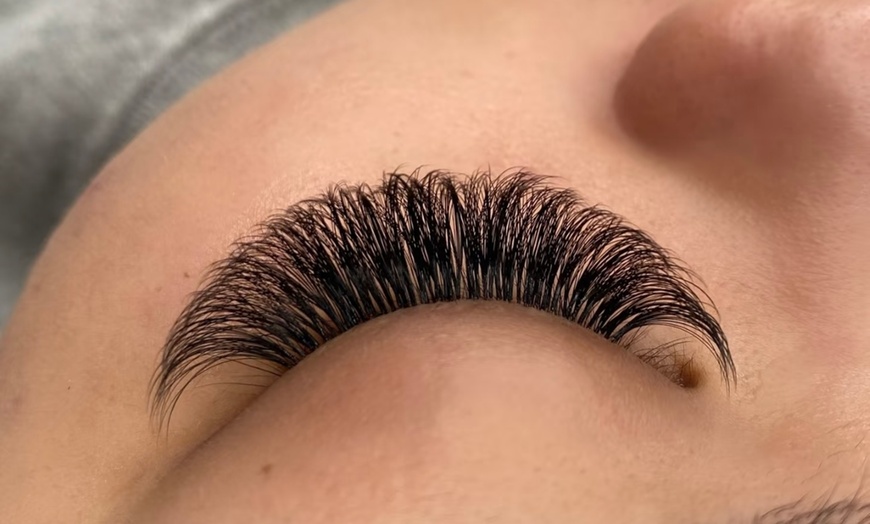 Image 1: Get Natural Lashes with Classic, Hybrid or Volume Eyelash Extensions