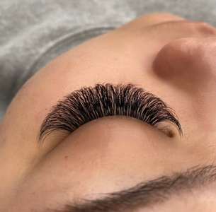 One Full Set of Hybrid Eyelash Extensions - Anytime hair and nails