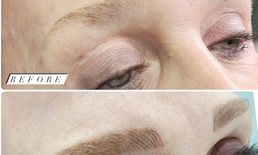 Image 6: Transform w/ Full Set of Volume Eyelash Extensions/Nano Eyebrow Tattoo