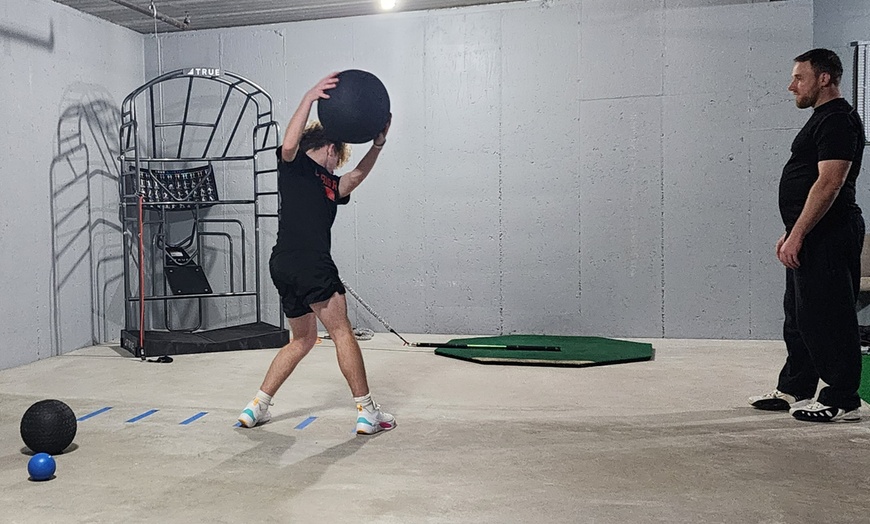 Image 6: Personalized Golf Instruction with Expert Coaches