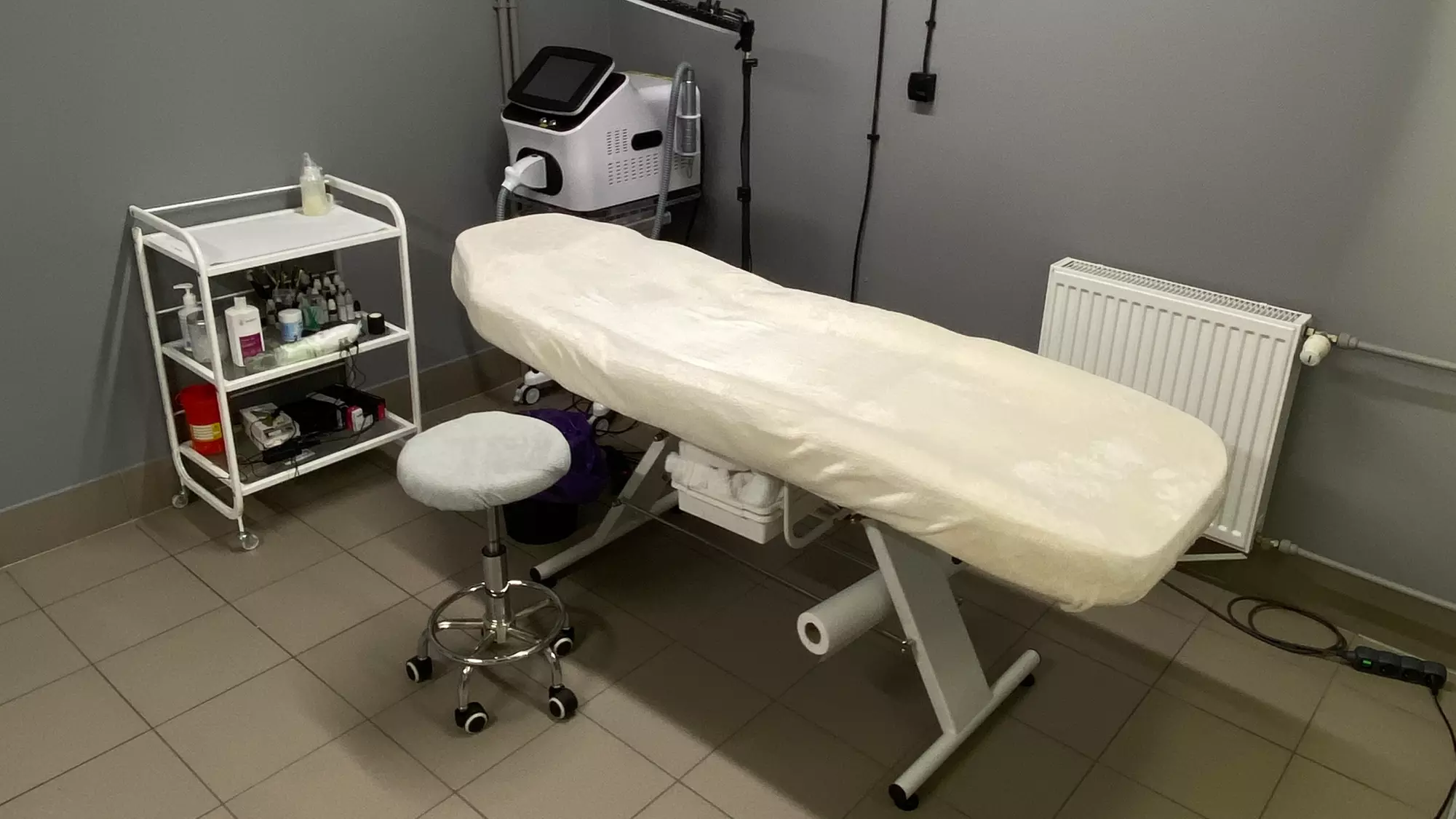 Laserowe usuwanie tatuażu i makijażu permanentnego w Studiu Urody Forma (do -40%) - Image 5