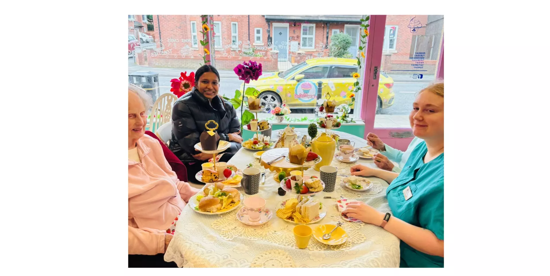 Up to 28% Off on Afternoon Tea at Perfect Cupcakes