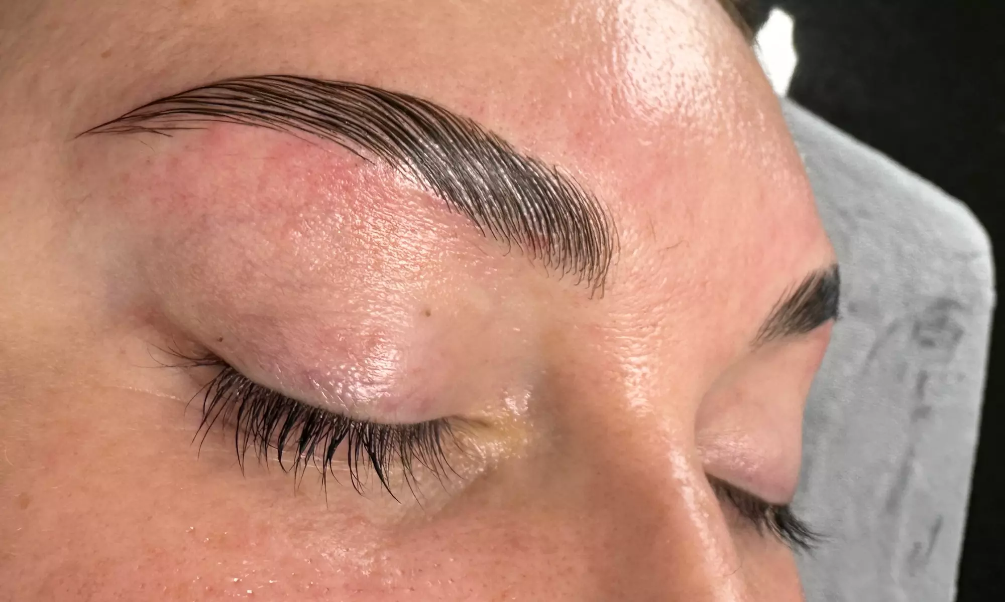 Up to 41% Off on Eyelash Tinting at Beautiqueen