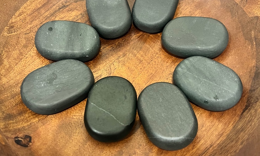 Image 4: Hycynis Healing Ritual: 60 or 90 Minutes of Targeted Body Therapy