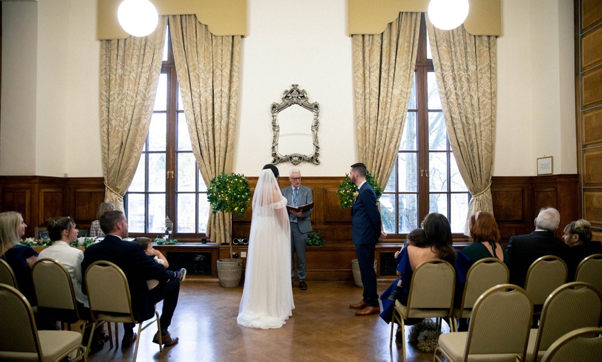 Image 2: Two or Four-Hour Wedding Registry Photoshoot and Online Gallery