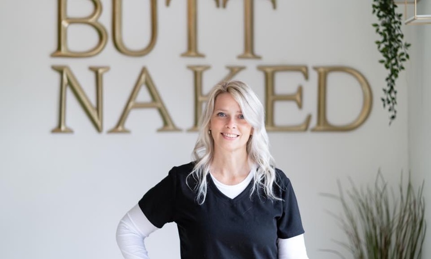 Image 1: Get a Custom Organic Spray Tan for a Radiant Glow