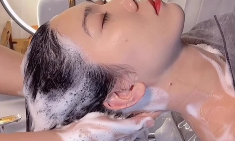 Get 60 or 90 Mins Head Scalp Treatment