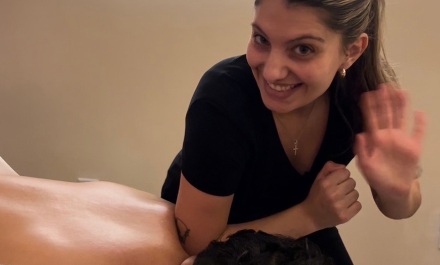 Image 8: 60, 90, or Couples Custom Therapeutic Massage