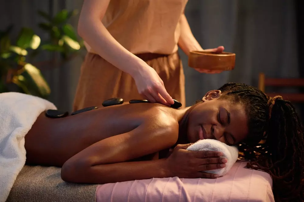 Up to 79% Off on Hot Stone Massage at Amy Beauty Salon