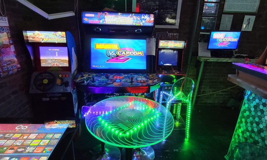 Image 6: The New Super Action Burger for Gaming Tables & Bar Reservations for Birthdays or Regular Visits Up to 50% Off