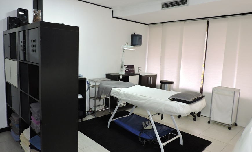 Image 3: Tratamiento HIFU 4D facial en una zona a elegir o en rostro completo