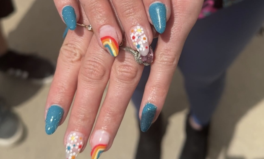 Image 5: Get Ready to Flaunt Flawless Nails w/ a Dazzling Manicure/Extensions!