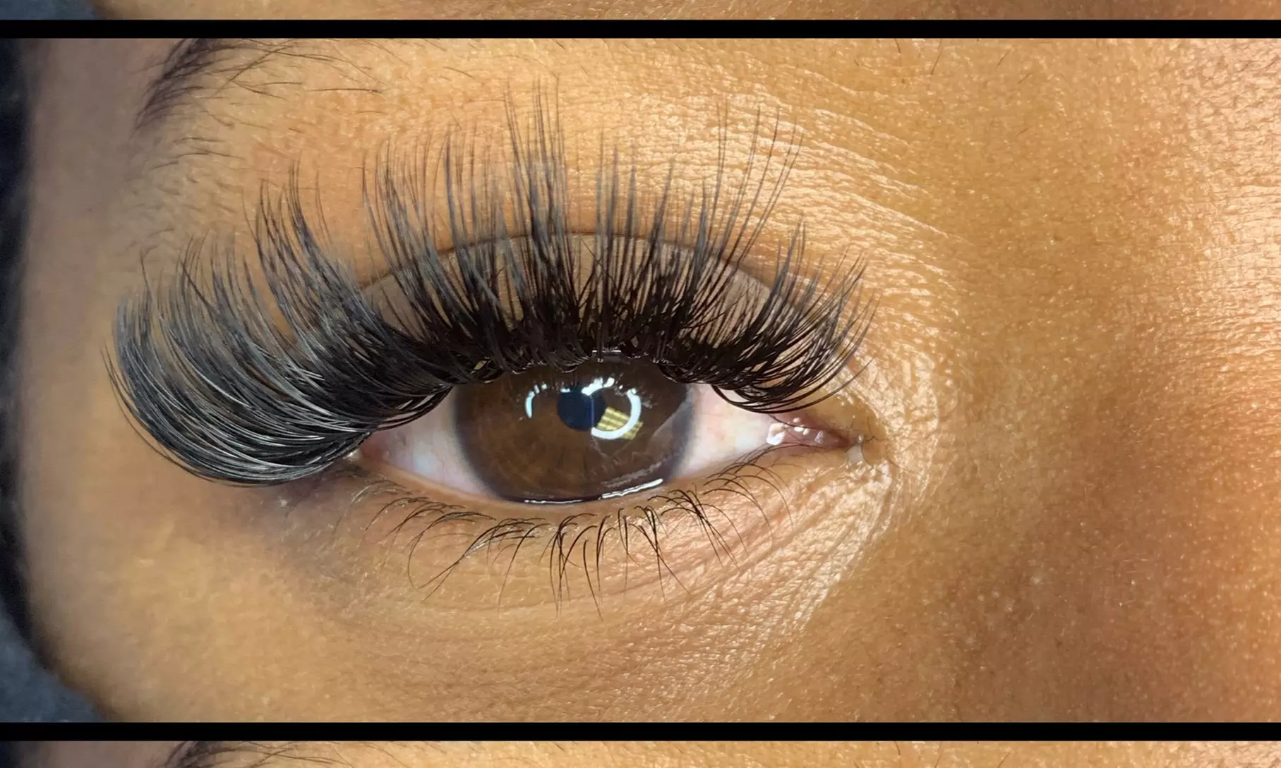 Get a Full Set of Volume/ Classic Lash Extension with Optional Fill