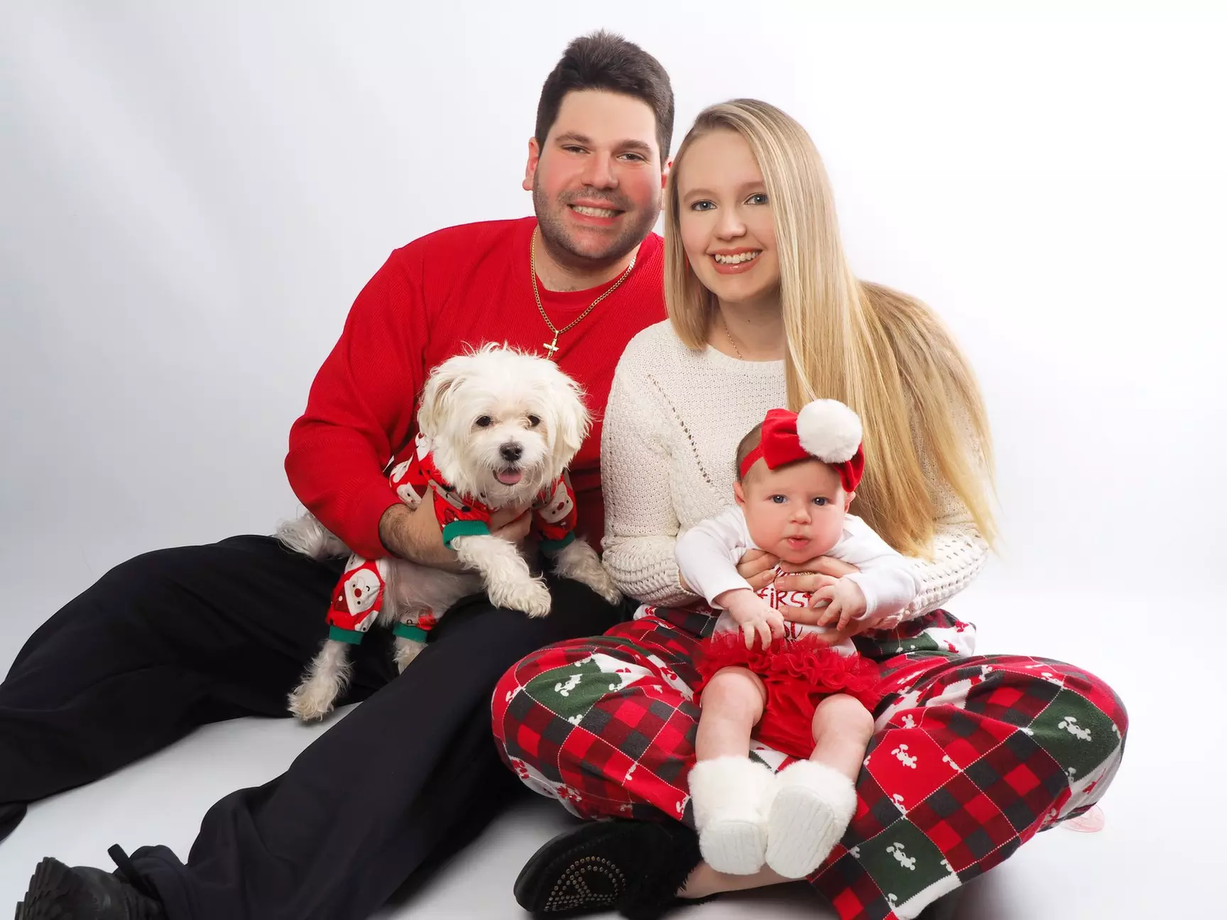 Family Holiday Photo Session + Retouched Portrait/Hairstyling/Make-Up