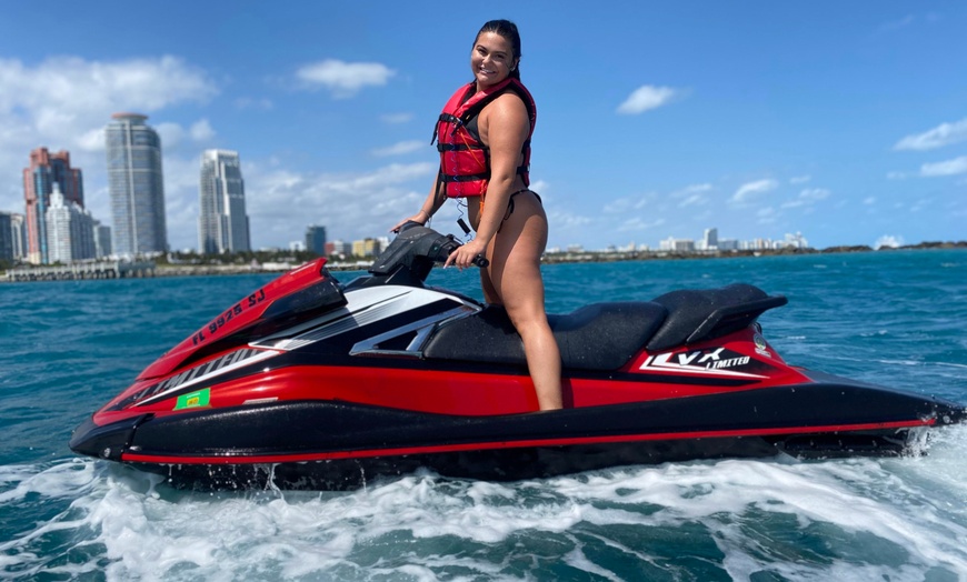 Image 4: Miami Jet Ski or Jet Car Ride + 30 Minute Boat Ride