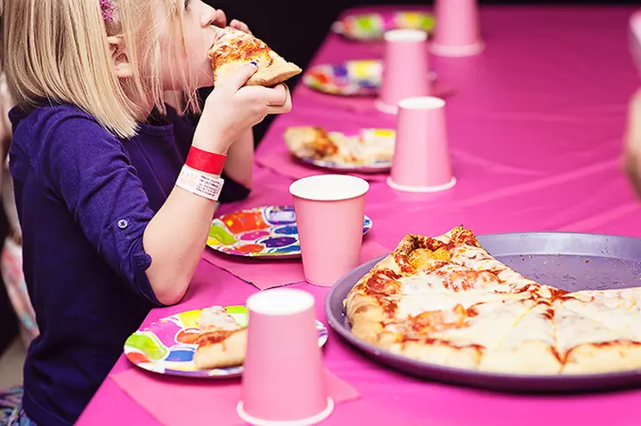 Skate, Bounce, Play & Snack – All-Day Fun for Up to Four People