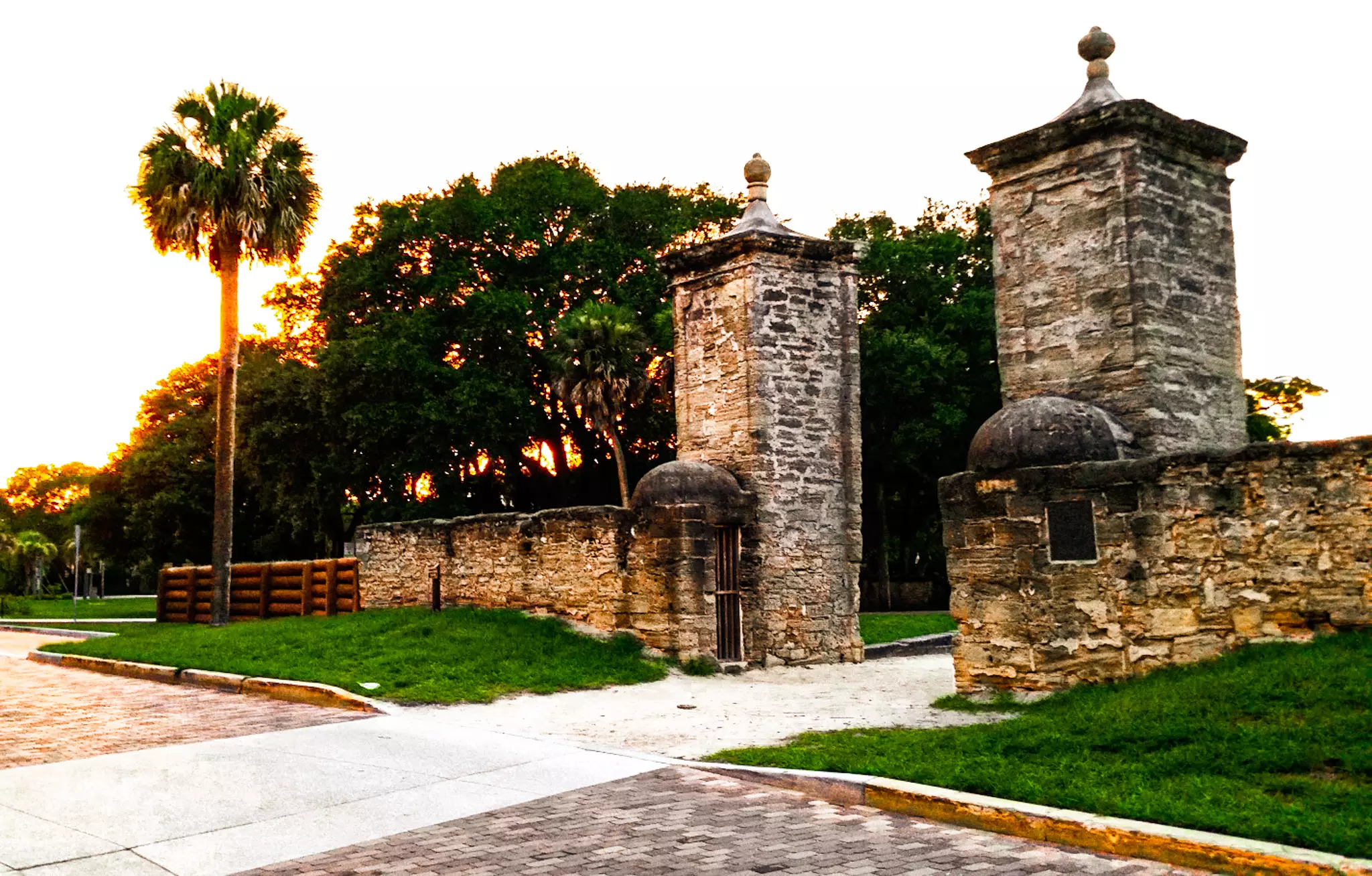 St. Augustine Hidden History Tour - Local Lores & Legends