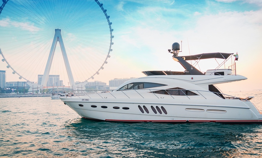 Image 2: Explore Dubai's Coast with a 60-Minute Yacht Tour