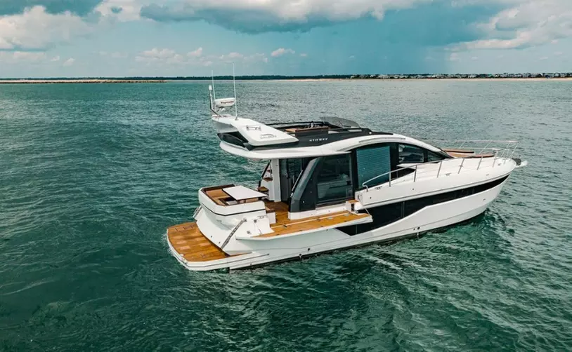 Up to 25% Off on Yacht Rental at Galeon Sky LLC