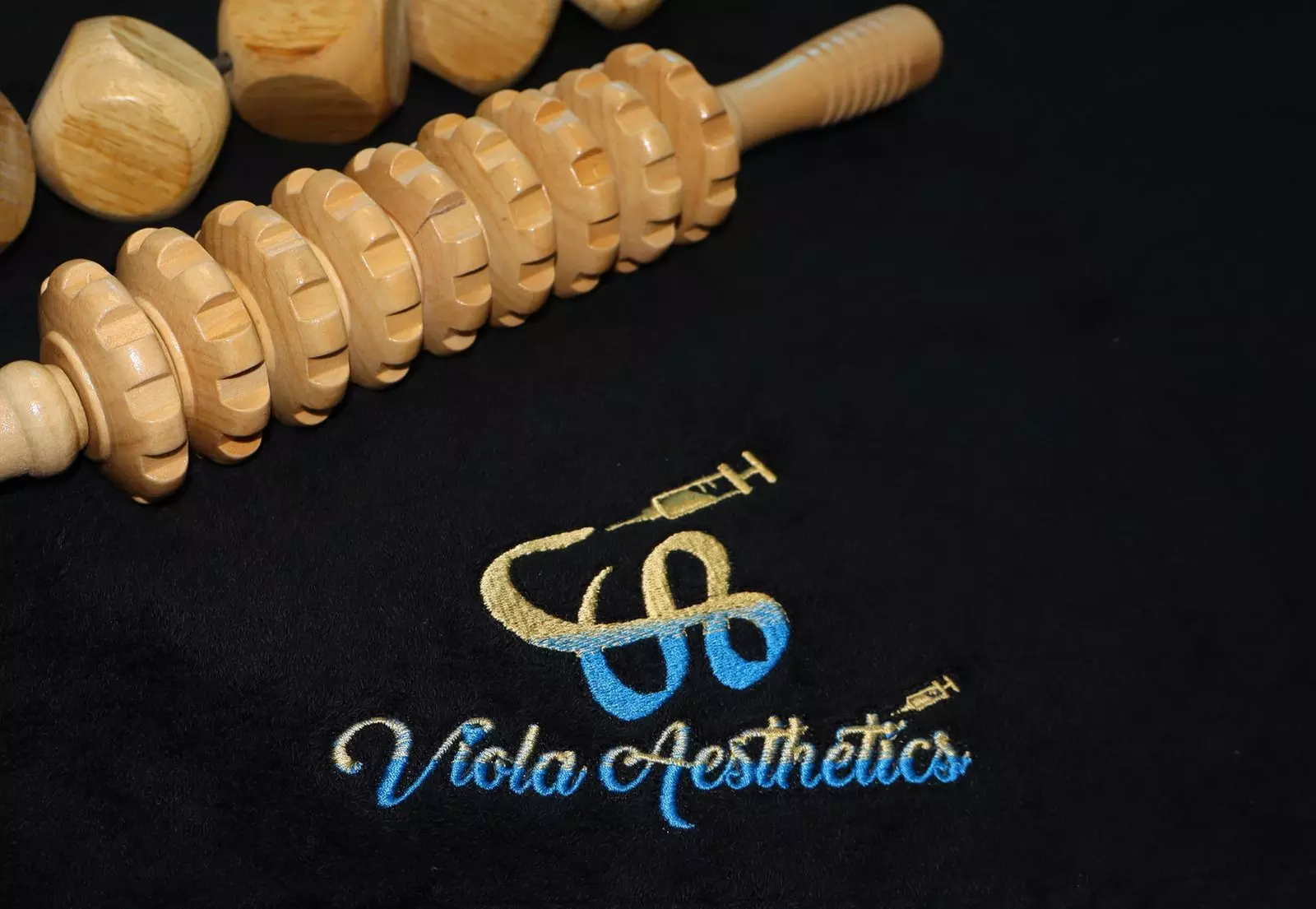 Relax with One 20 or 40-Minute Wood Therapy Massage