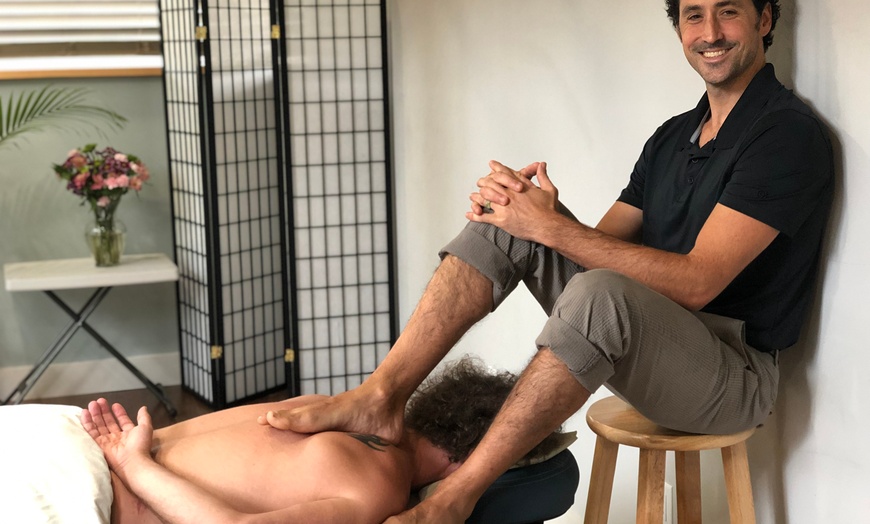 Image 2: Up to 46% Off on Massage - Single Choice at Carolina Deepfeet