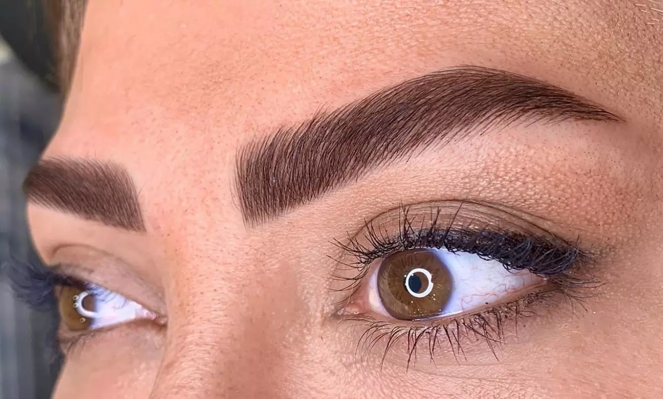 Transform Your Brows with a Powder or Hair Stroke Session! 