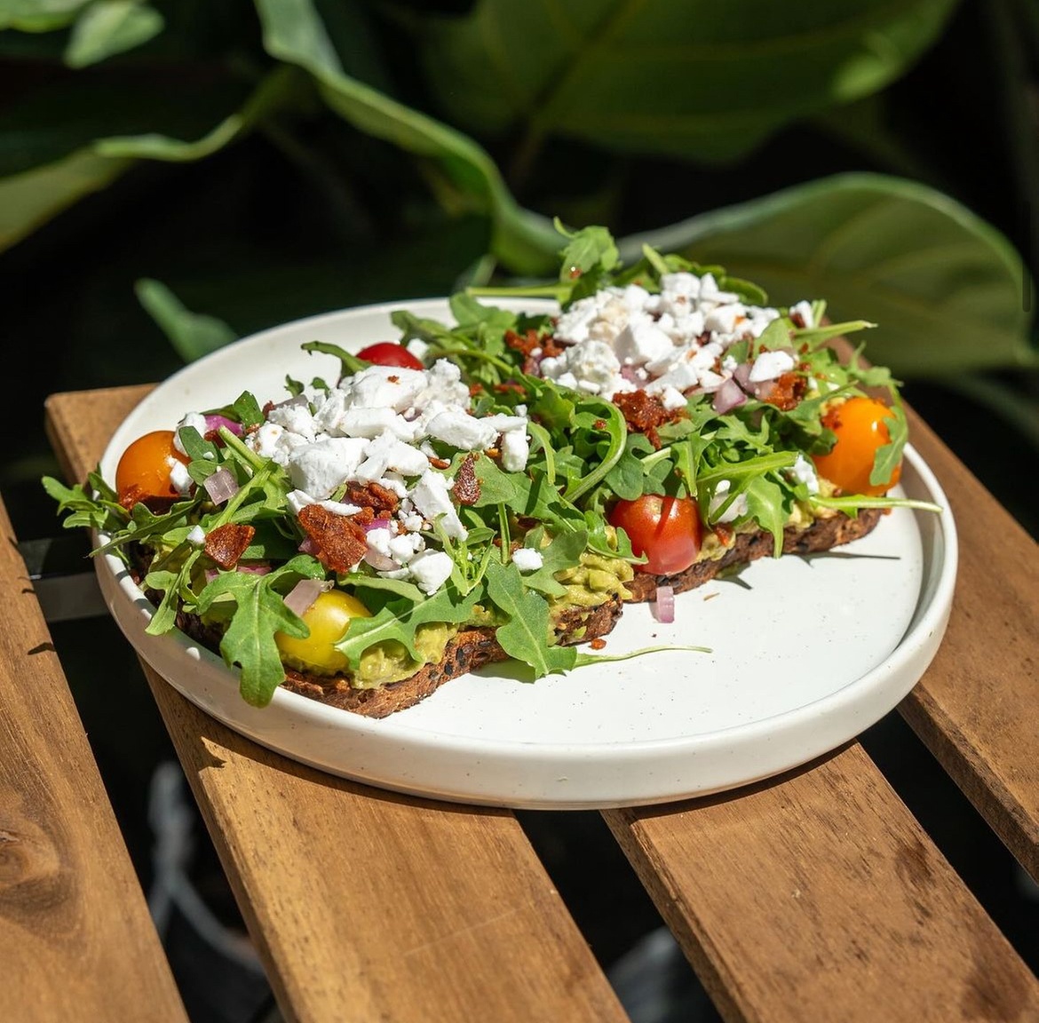 Up to 35% Off on Avacado Toast at BEEPUBLIC
