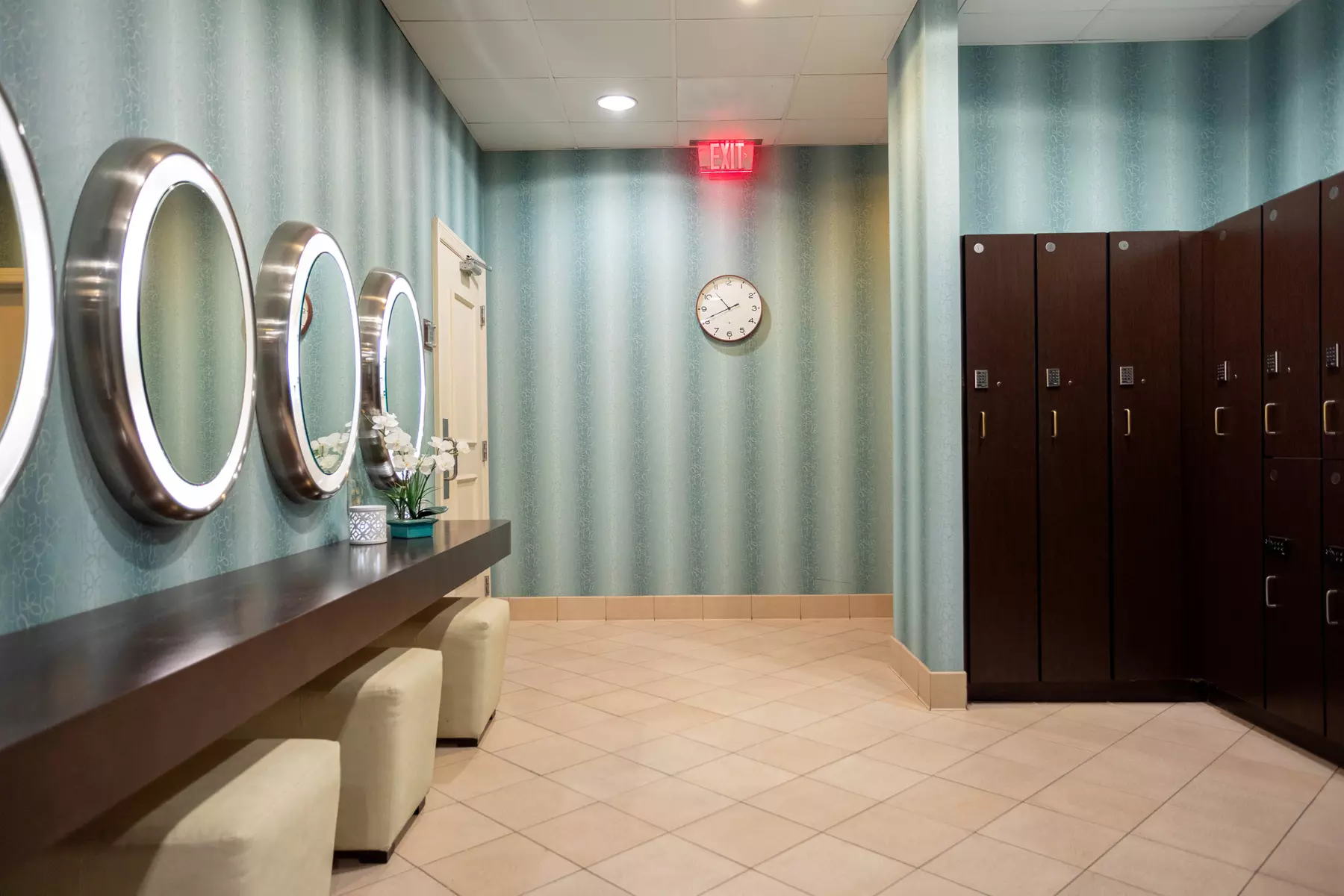 Relaxing Swedish Massage with Amenity Access