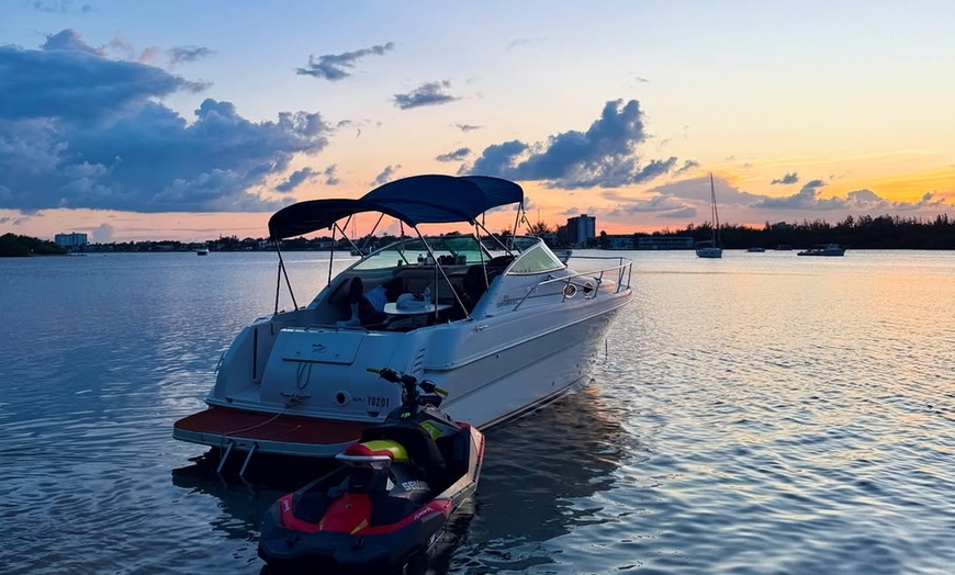 Image 3: Private Yacht Tour – Miami Harbor & Coastline