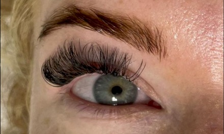 One Eyelash Lift & Tint Treatment - Transcend Beauty Services