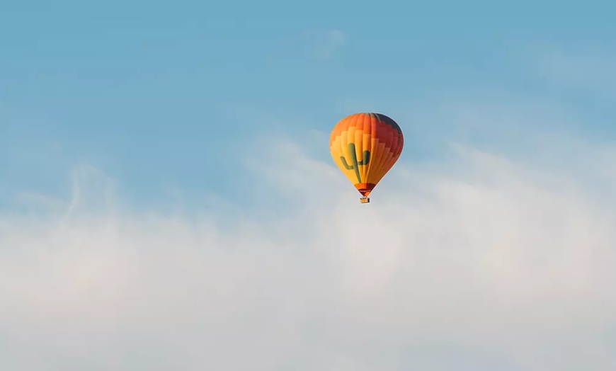 Image 7: Hot Air Balloon Ride with Champagne & Breakfast