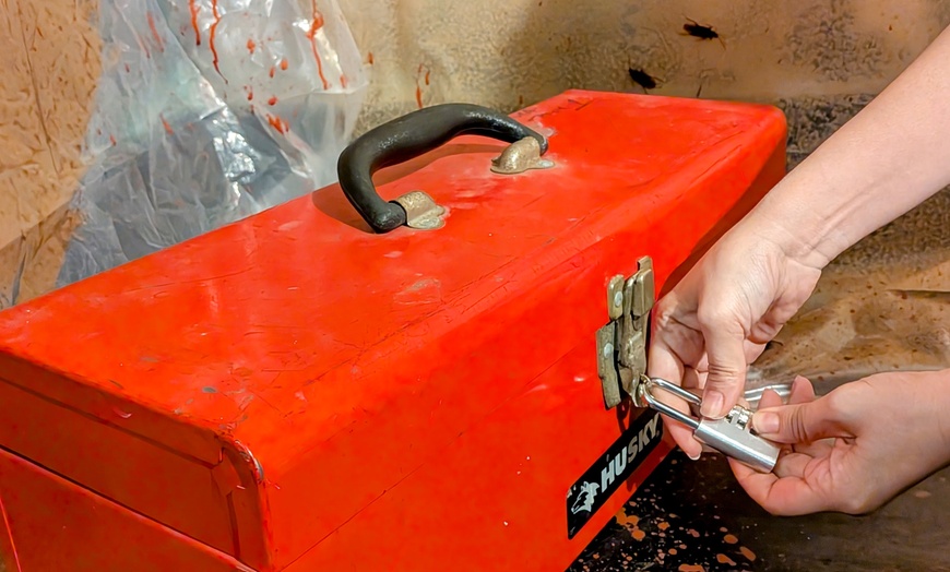 Image 2: Escape Room Adventure for Big (and Smart!) Friend Groups