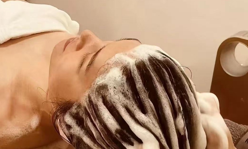 Image 7: Scalp Care, Foot Spa, Ear Picking, and Massage at Head Spa Shop (山东老李)