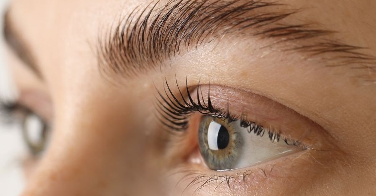 Lifting de pestañas o laminado de cejas en Salamanca
