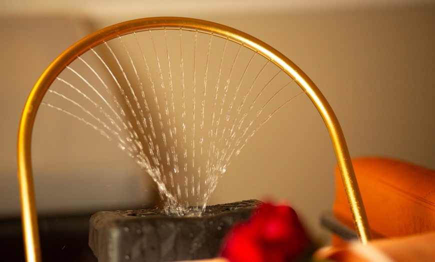 Image 2: Classic Detox, Herbal Detox, Ginger Warmth, or Signature Supreme