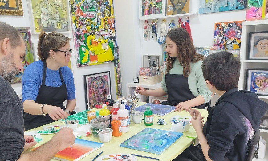 Image 4: Arte y desayuno con amigos: taller de pintura creativa de 2h con desayuno y materiales incluidos para 1, 2 o 4 personas