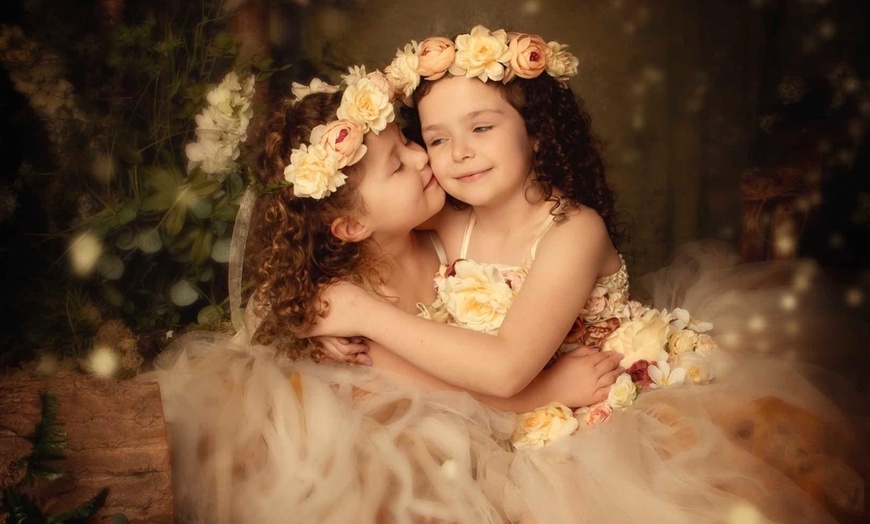 Image 12: Capture Memories: Fairy Tale or Princess Photoshoot