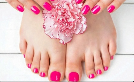 Beauté des mains complète avec pose de vernis semi-permanent