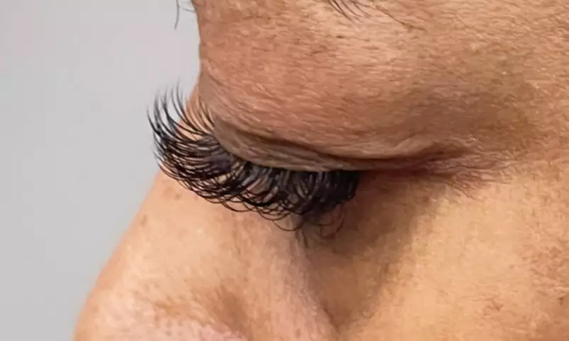 Achieve fuller, longer lashes with Bejazzy Beautique's classic hybrid volume eyelash extensions, up to 49% off - Second Medium