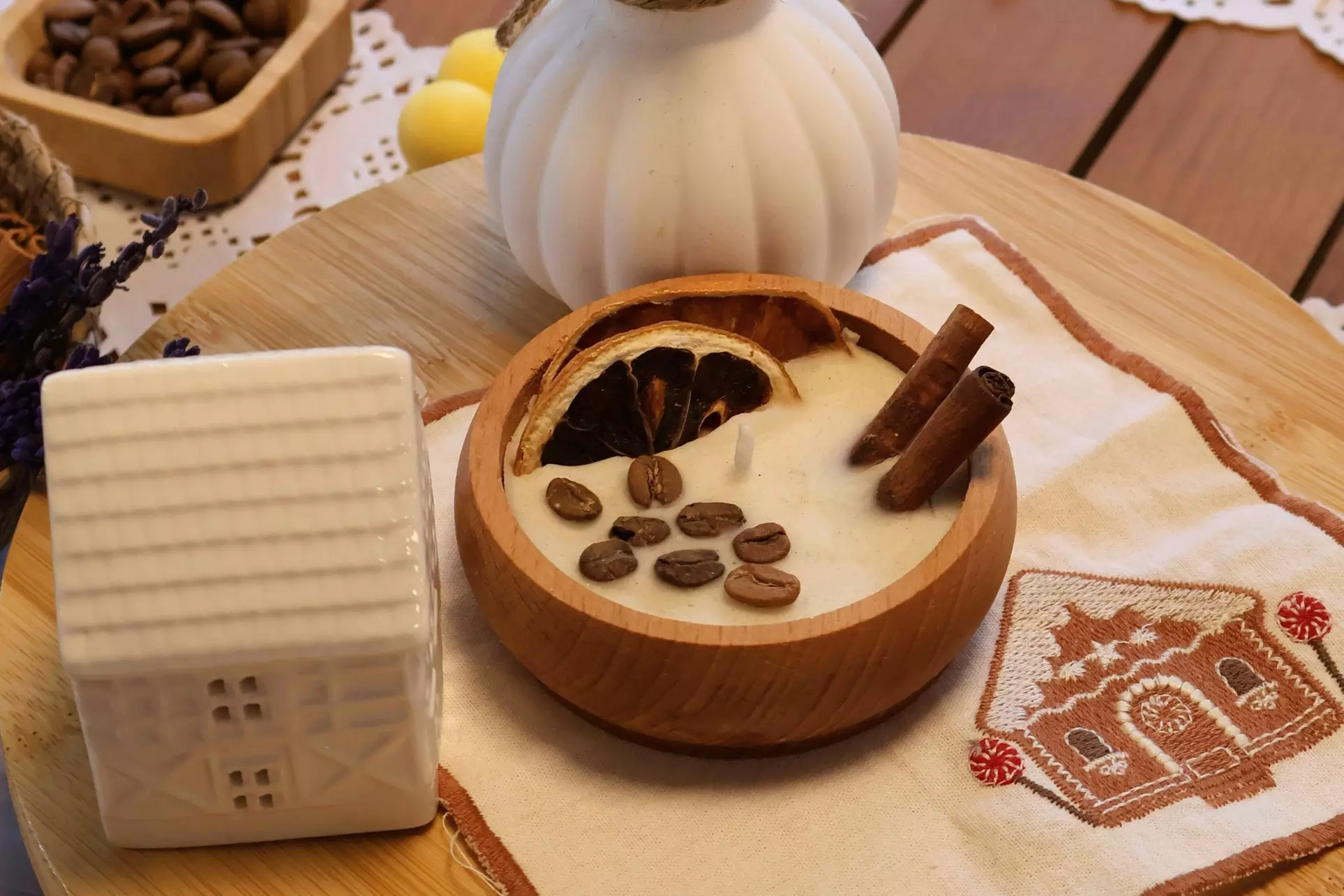 Fun Candle Making Classes | Relaxing DIY Candle Workshops