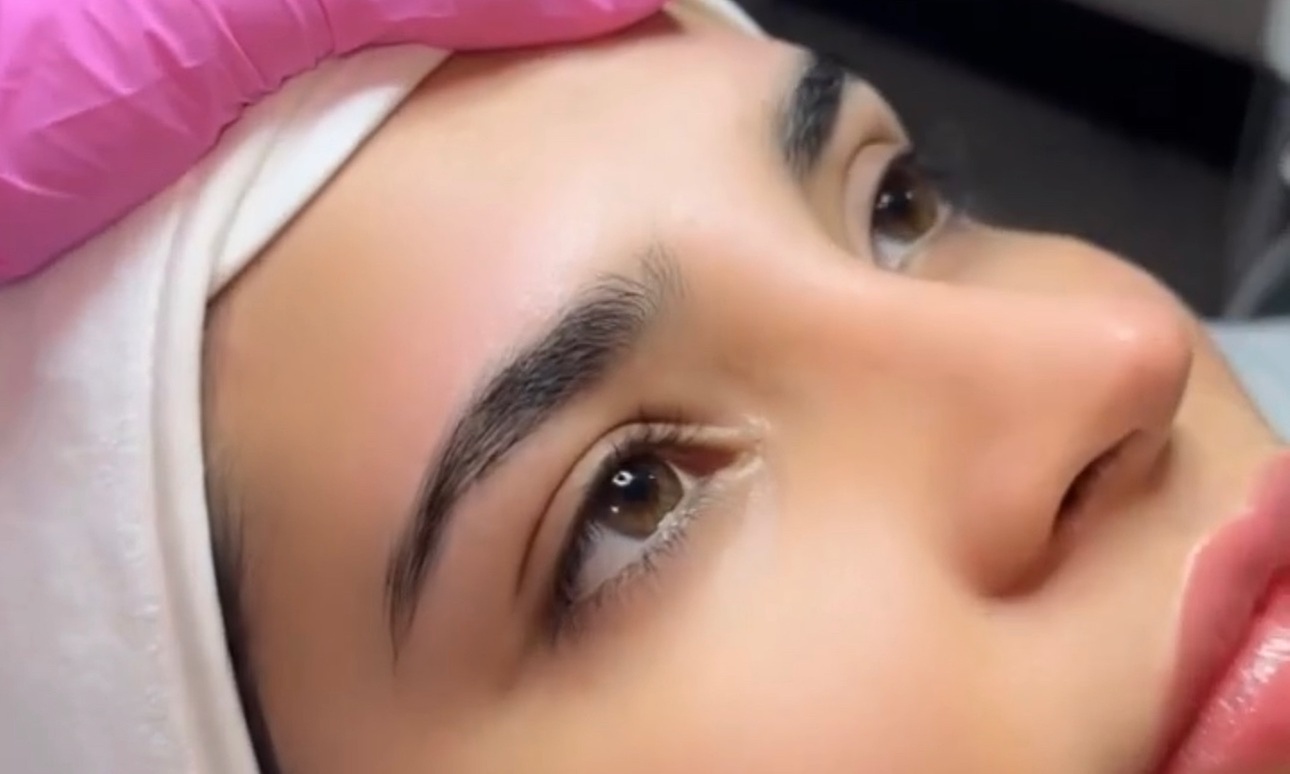 Get Perfect Eyebrows with Various Waxing Sessions Available