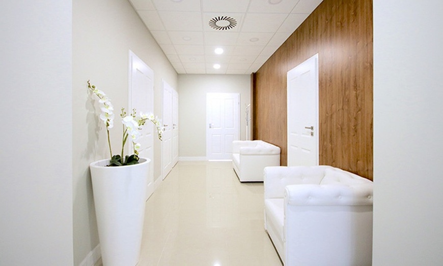 Image 9: Nowoczesne odmładzanie bez skalpela: zabieg HIFU na wybraną okolicę