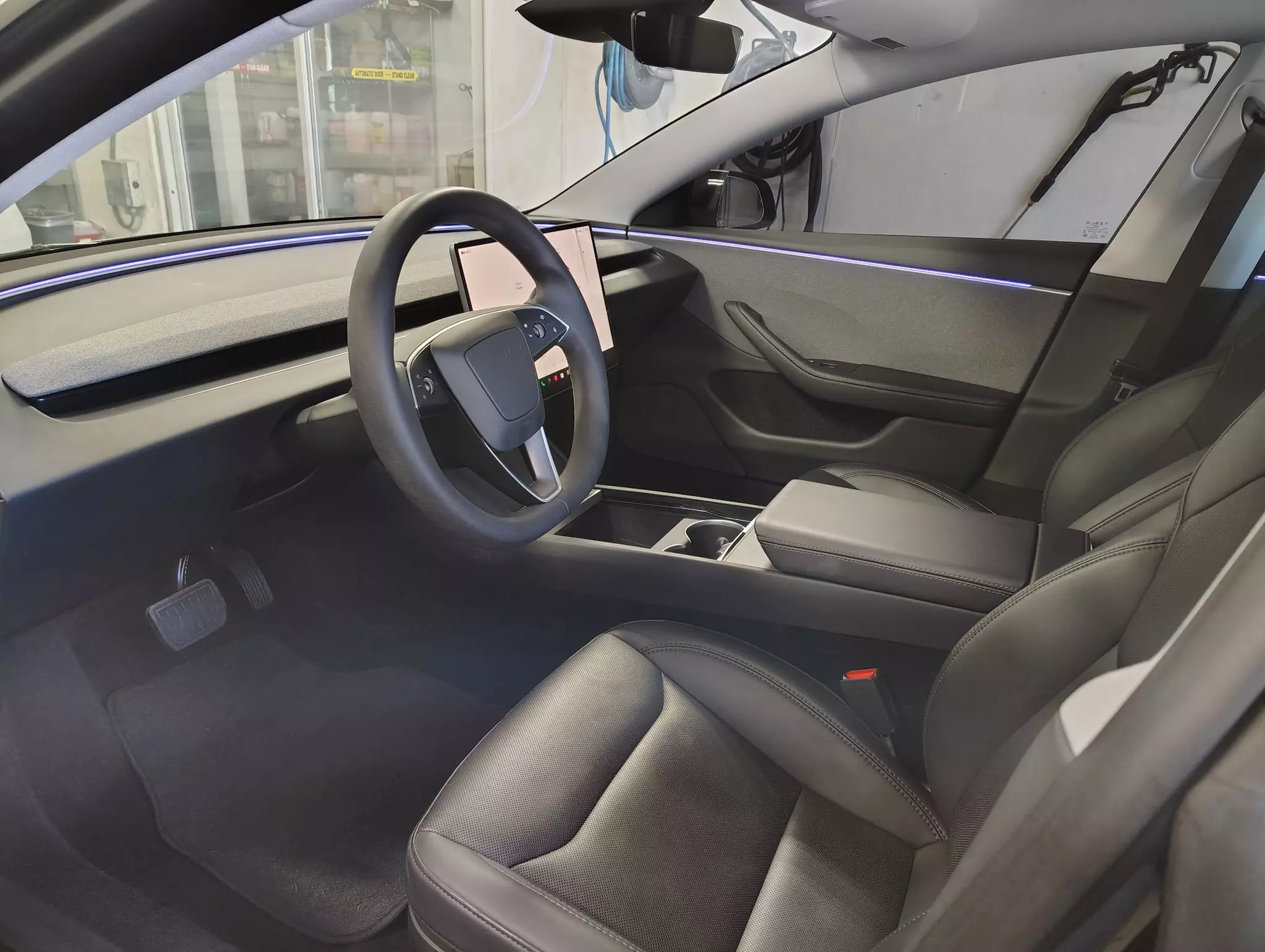 Supreme Fresh Detail - Full Detail Including Interior & More