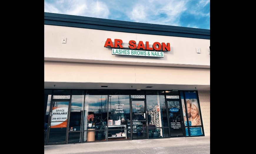 Image 3: Get Shellac Manicure, Luxury Pedicure, Dipping Nail Set, & More