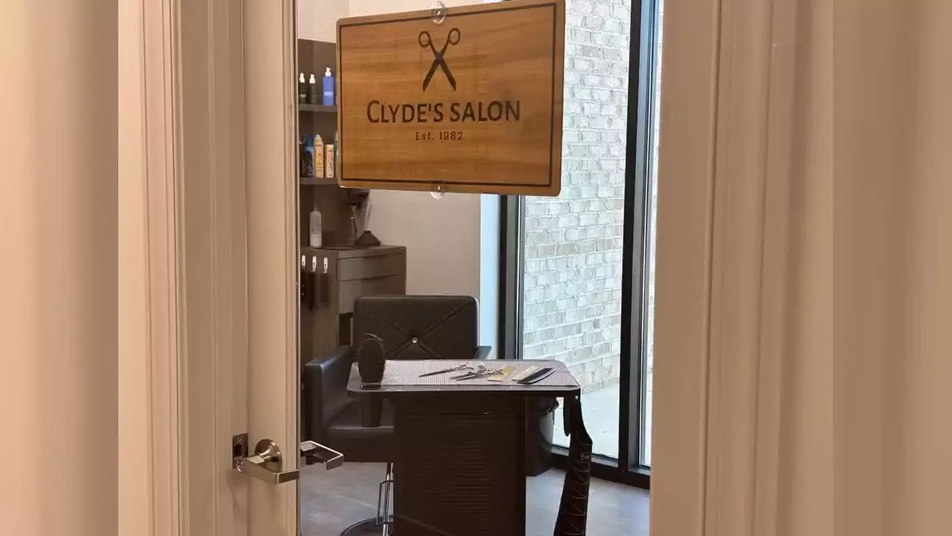 Get a Stylish Makeover with a 45-Minute Men's Haircut