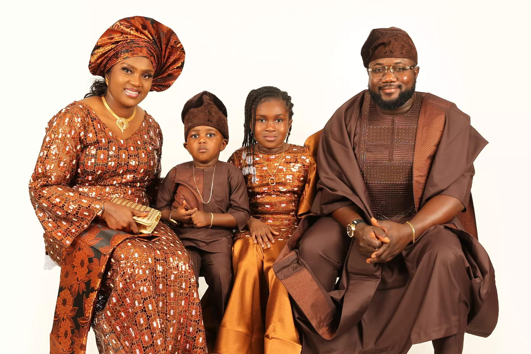 Photoshoot, Print and soft copy on USB for Up to 6