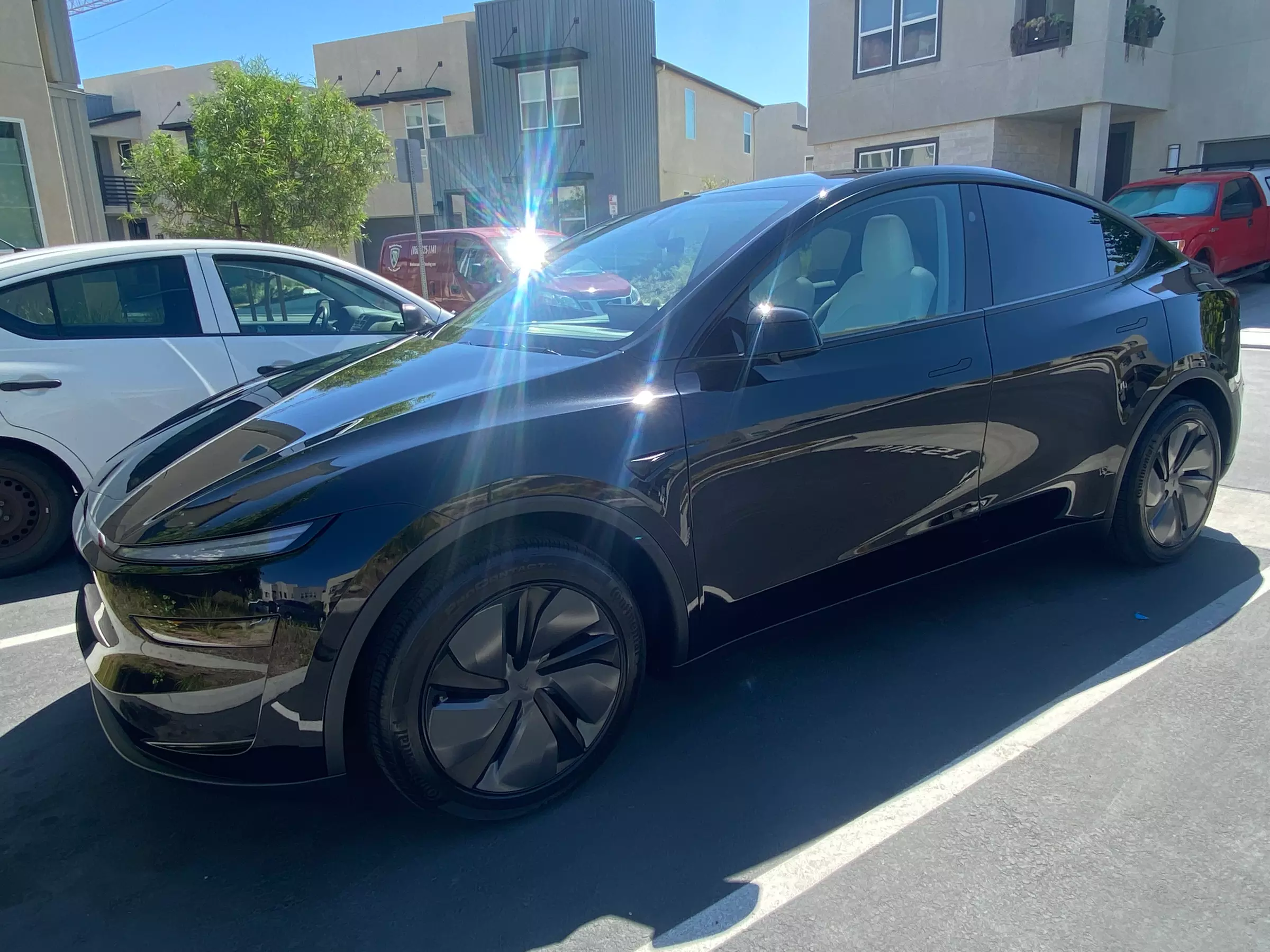 Middlebrooks Auto Detailing's mobile service for cars, SUVs & trucks with up to 10% off