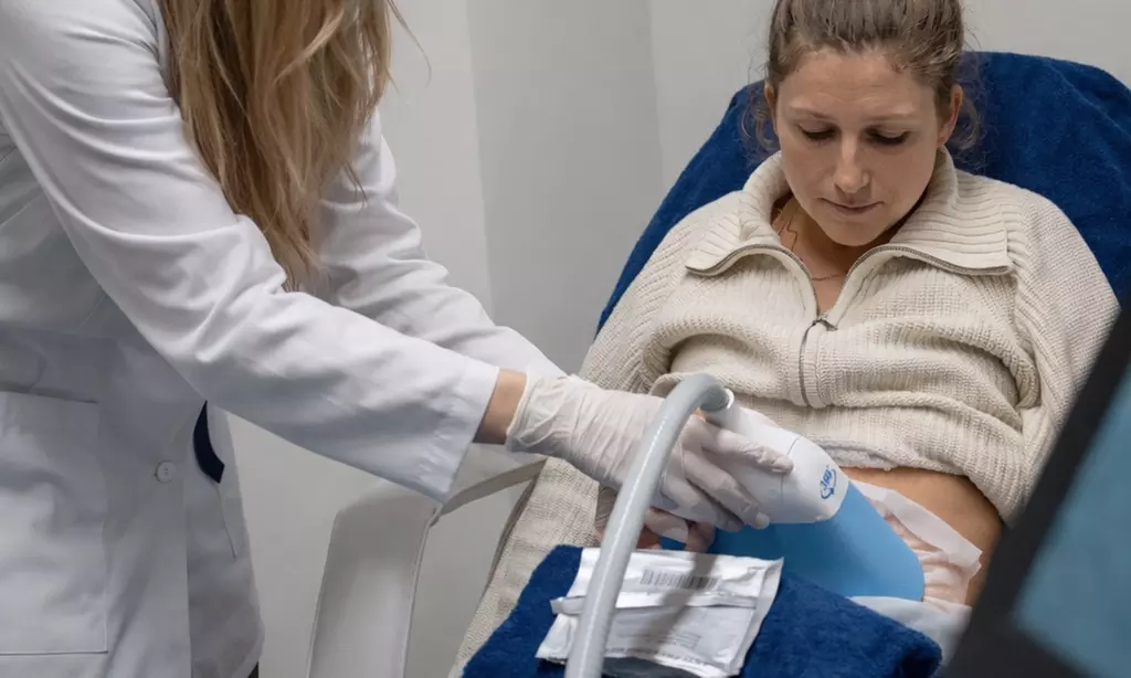 1, 2 oder 3 Kryolipolyse-Behandlungen an einer Zone für 1 Person