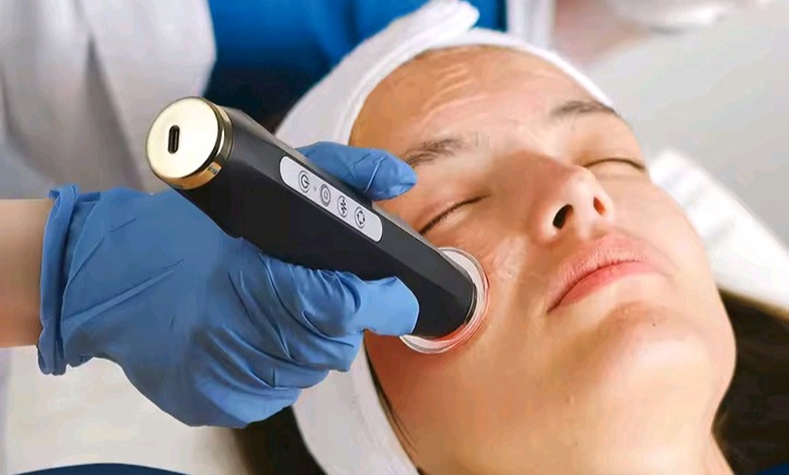 Image 1: Soin du visage anti-âge OxyGlow d'1h

