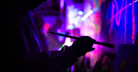 For 1 Person: 90-Minute Sip, Paint And Glow in Van Gogh's Neon Wonderland - Neon Paint Place